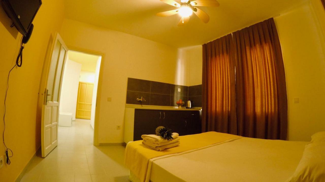 Flamingo Beach & Suite Mahmutlar Kültér fotó